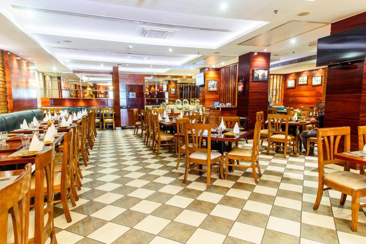 Hotel Ascent Biz Noida Zewnętrze zdjęcie
