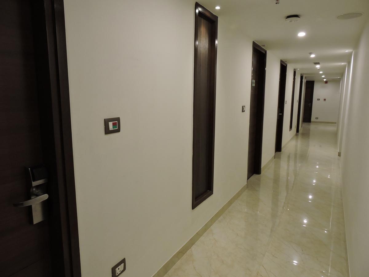 Hotel Ascent Biz Noida Zewnętrze zdjęcie
