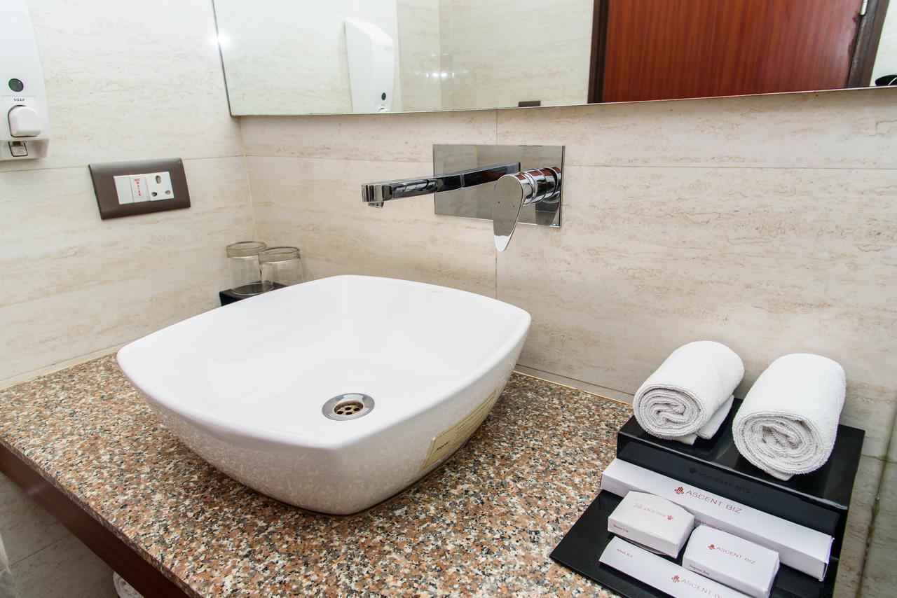Hotel Ascent Biz Noida Zewnętrze zdjęcie