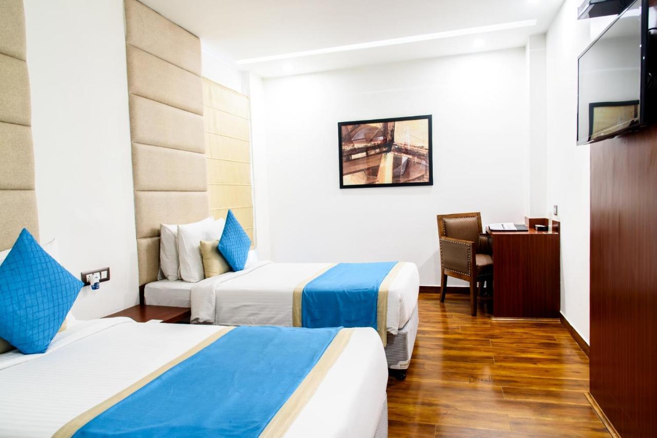 Hotel Ascent Biz Noida Zewnętrze zdjęcie
